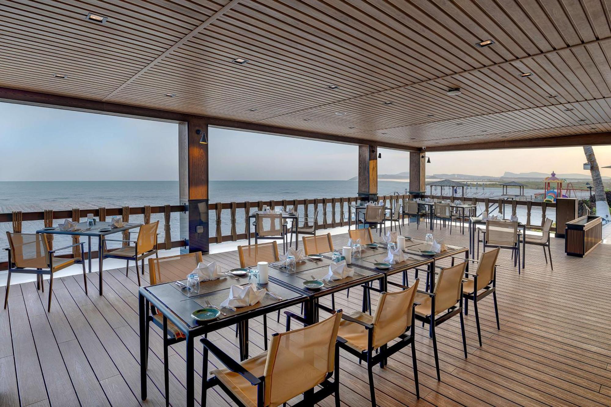 Hilton Salalah Resort Esterno foto